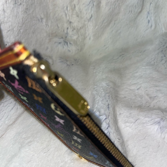 🔥 FLASH SALE SATURDAY! 🔥 Louis Vuitton Monogram LV Logo Murakami Black Multi - Picture 5 of 6